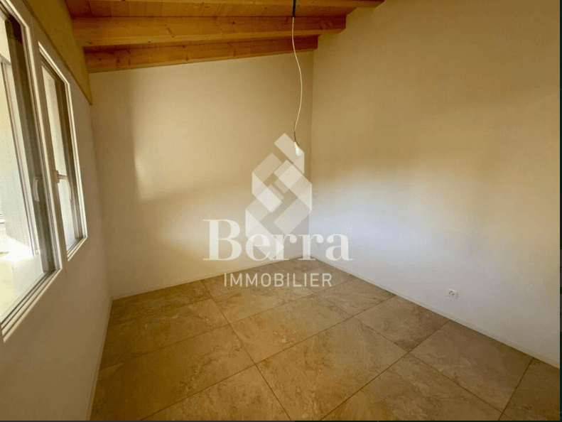2071 – Appartement 3.5 pièces – 580940 CHF – 104 m²