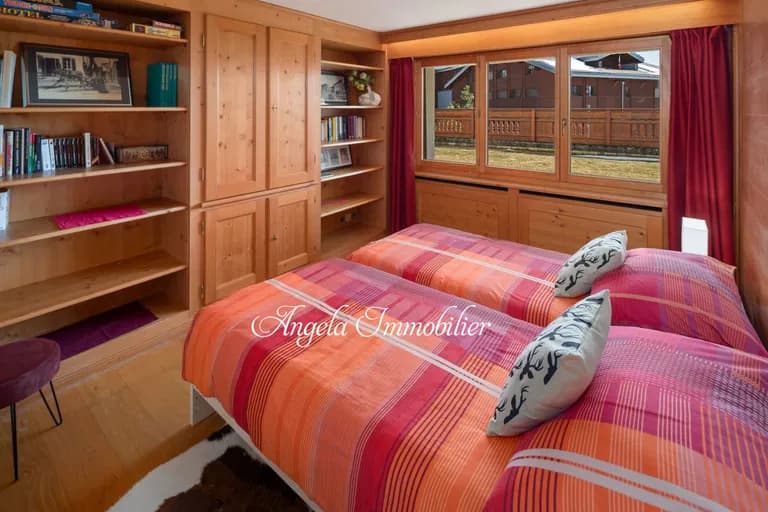 2067 – Appartement – 2pièces – 116 m²