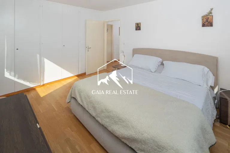 2070 – Appartement 3.5 pièces – 1100000 CHF – 85 m²