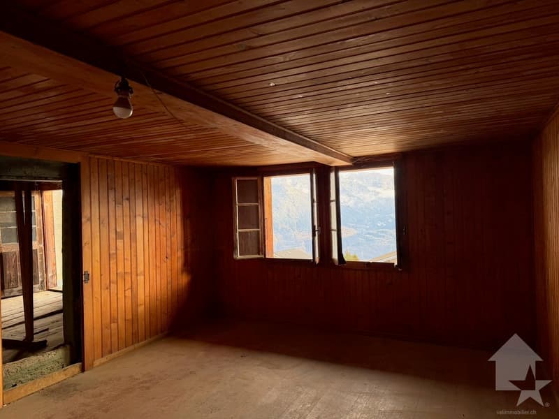 2073 – Maison – 300000 CHF – 120 m²