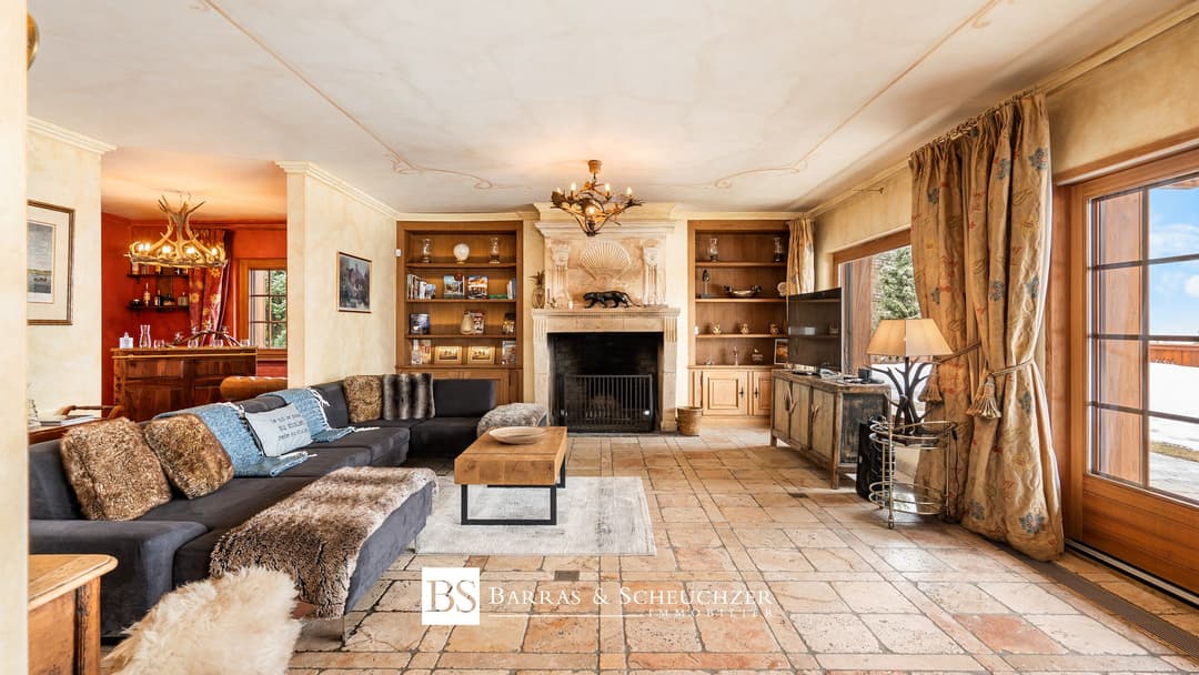 2088 – Maison 10 pièces – 550m²