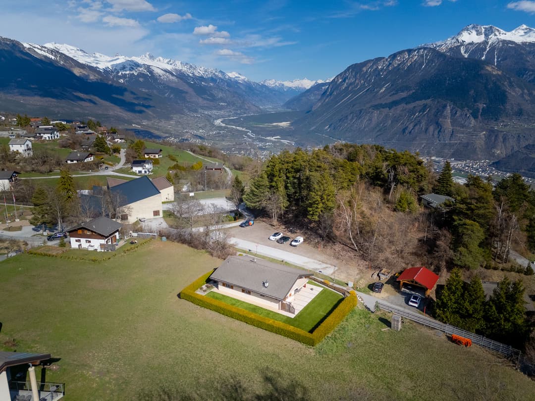 2167 – Maison 5.5 pièces – 1050000CHF – 120m²