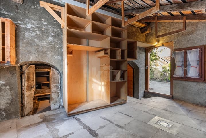 2202 – Maison 7 pièces – 695000CHF – 148m²