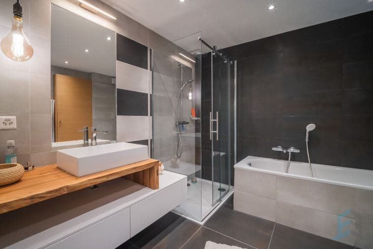 2153 – Maison 5,5 pièces – 1075000CHF – 184m²