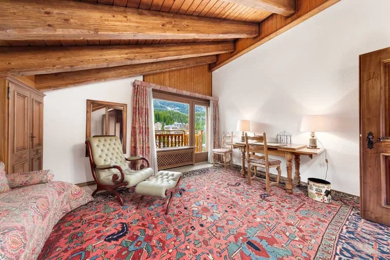 2198 – Appartement – 5.5pièces -5000000CHF – 206 m²