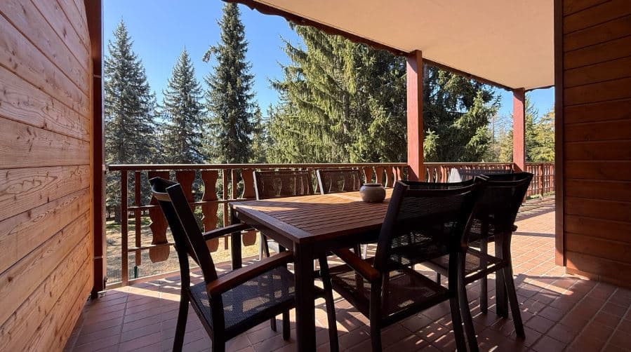 1835 – Appartement 4.5 pièces – 10000CHF – 130m²