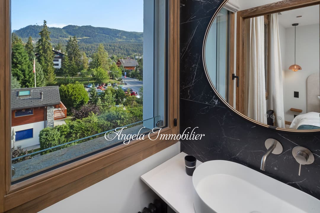 1768 – Appartement – 200m²