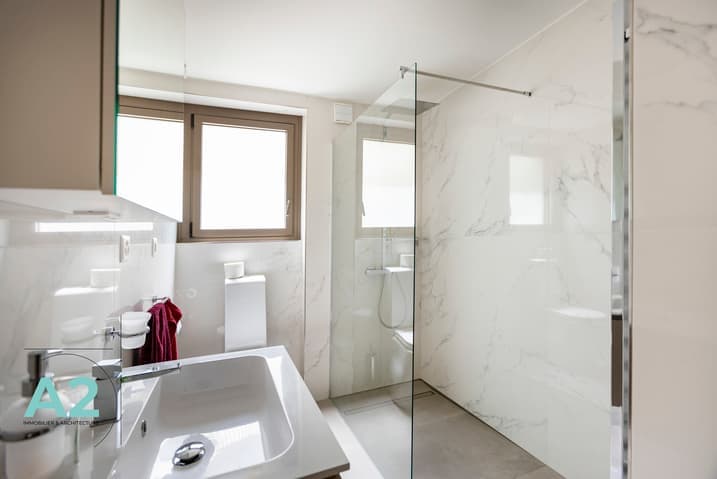 1813 – Maison 8 pièces – 240m²