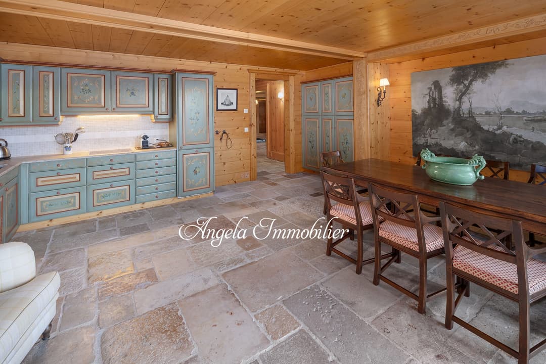 2211 – Maison – 1110m²