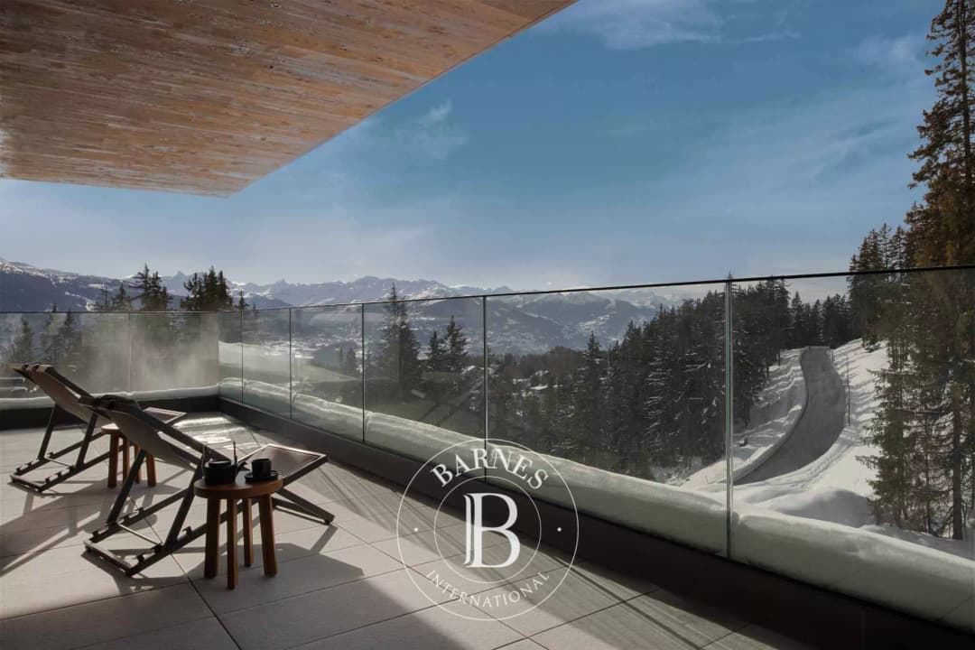 2175 – Appartement 3.5 pièces – 238 m²