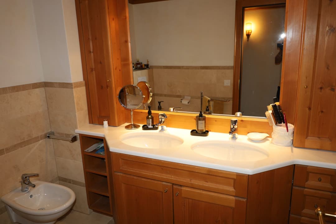 2222 – Appartement 5.5 pièces – 266.23 m²