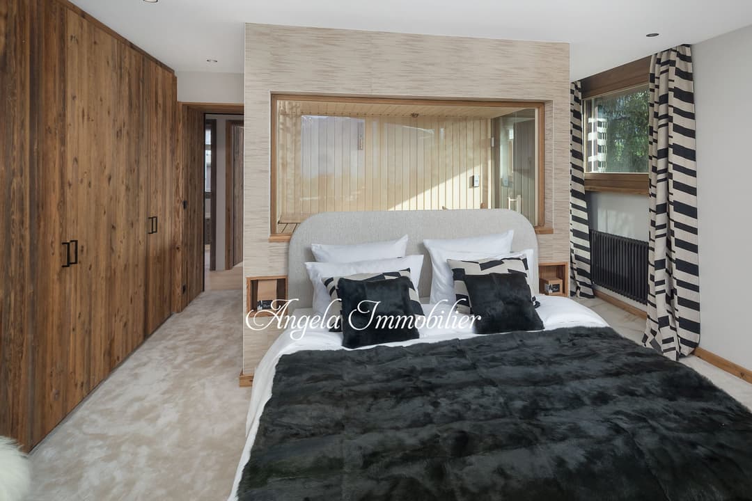 1768 – Appartement – 200m²