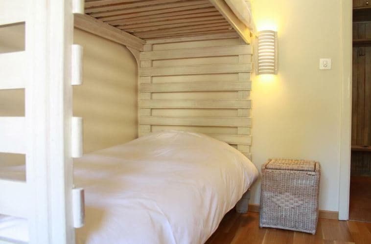 1767 – Appartement 4 pièces – 2100CHF