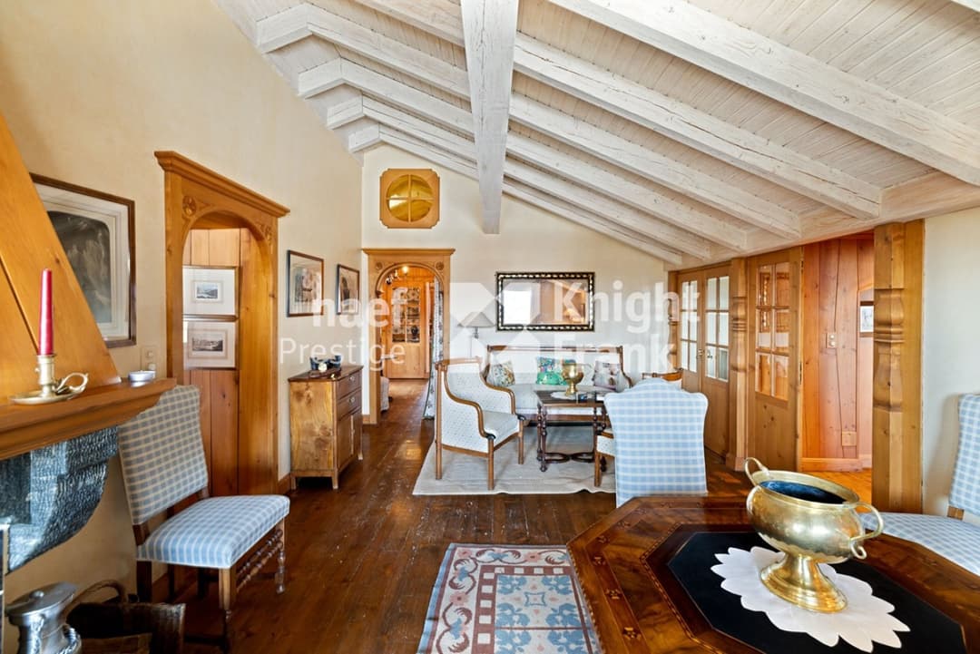 2170 – Appartement 5.5 pièces – 4950000CHF – 247m²