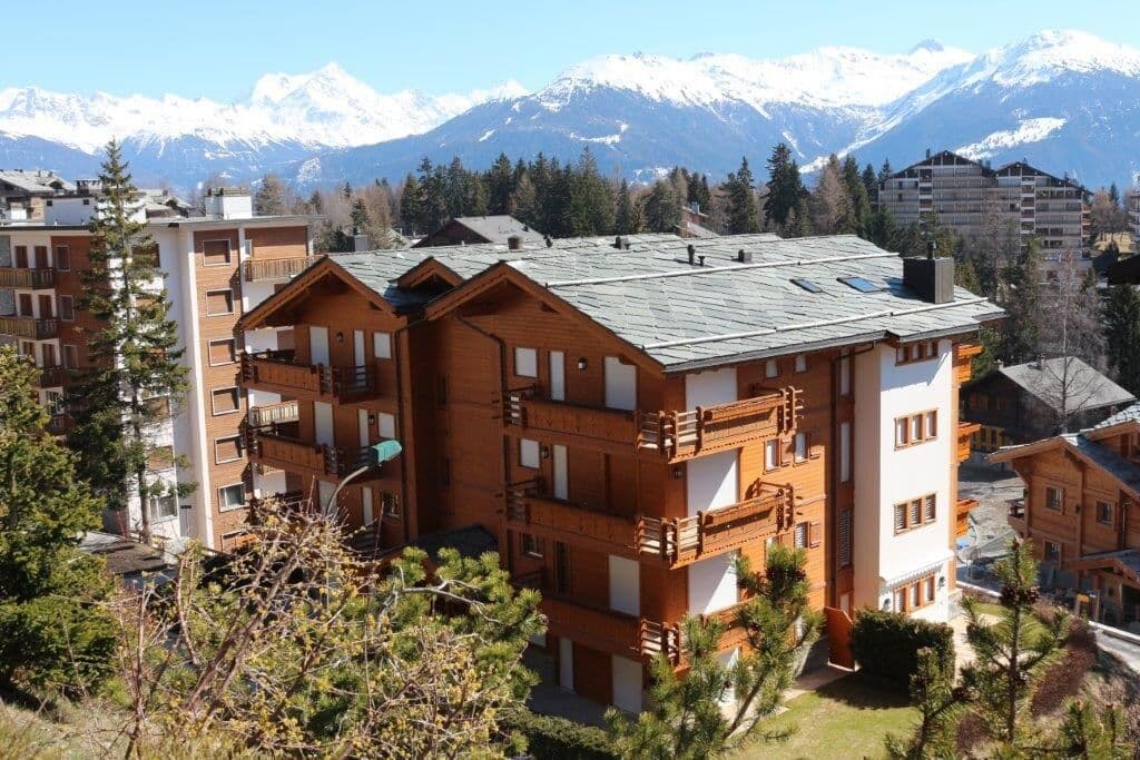 2209 – Appartement 5.5 pièces – 1950000CHF – 156m²