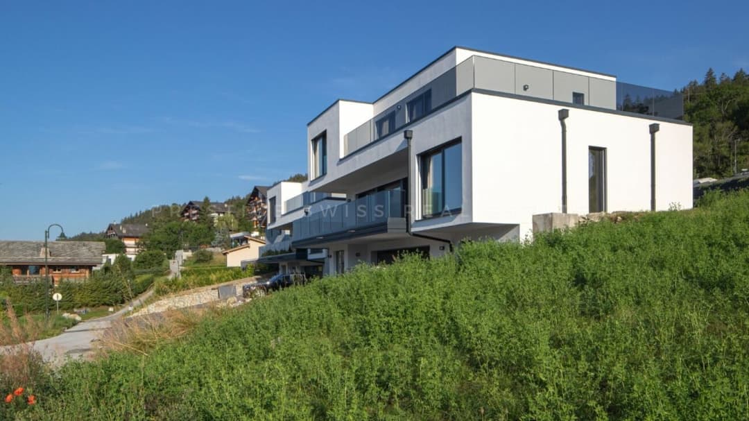 2143 – Maison 5 pièces – 2100000 CHF – 328 m²