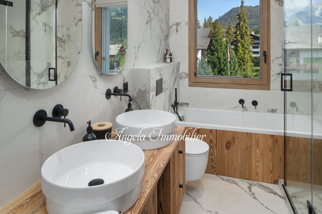 1768 – Appartement – 200m²