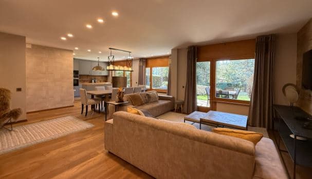 1834 – Appartement 4.5 pièces – 14000CHF – 140m²