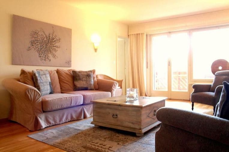 1767 – Appartement 4 pièces – 2100CHF