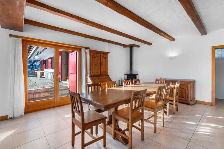 2221 – Appartement 5.5 pièces – 1460000 CHF – 187 m²