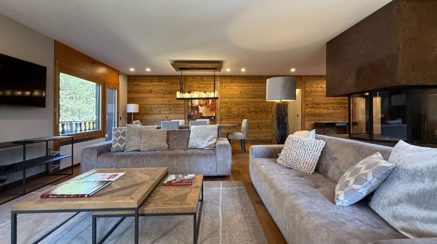 1835 – Appartement 4.5 pièces – 10000CHF – 130m²