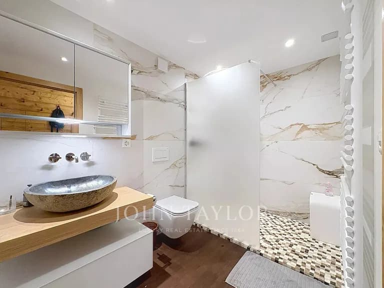 2176 – Appartement – 3.5pièces – 990000CHF – 70 m²