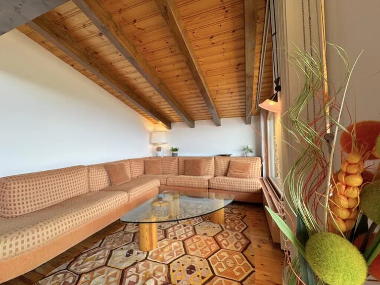 1833 – Appartement 4.5 pièces – 2800 CHF – 90 m²