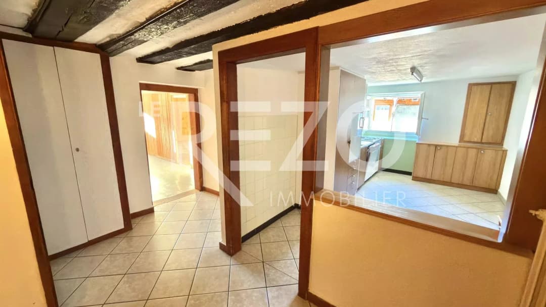 2155 – Appartement 4.5 pièces – 290000 CHF – 100 m²