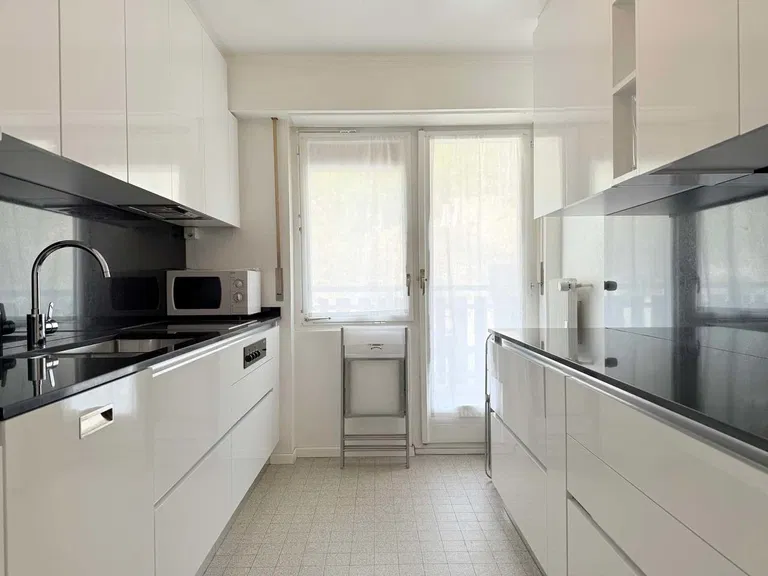 1815 – Appartement 4.5 pièces – 2700 CHF –