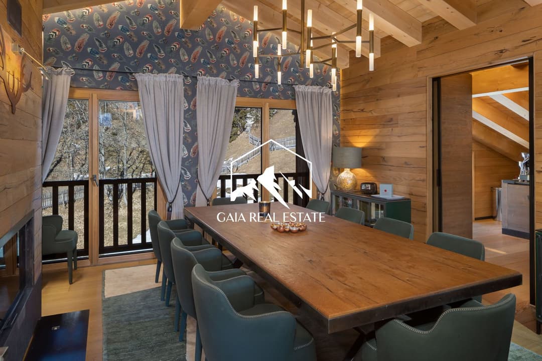 1779 – Appartement – 230 m²