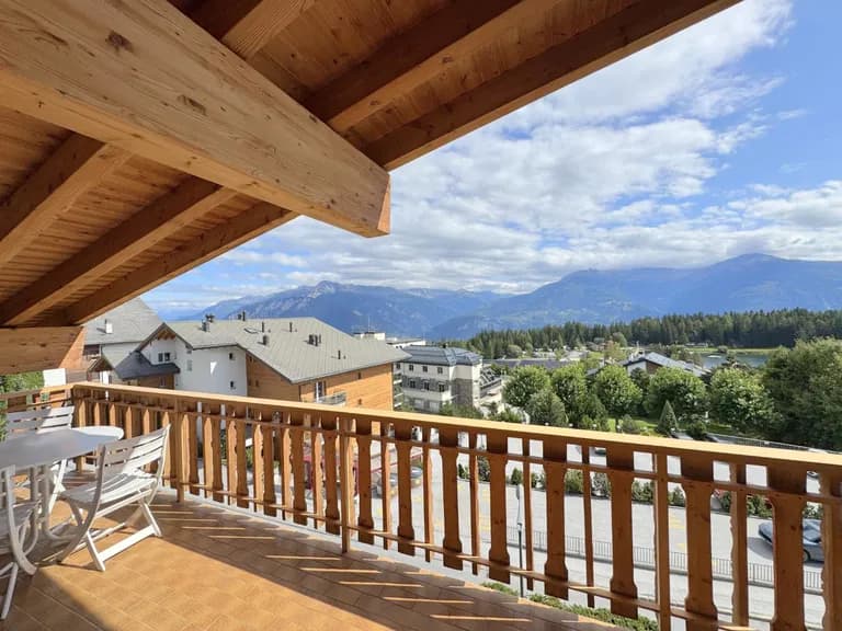 1833 – Appartement 4.5 pièces – 2800 CHF – 90 m²