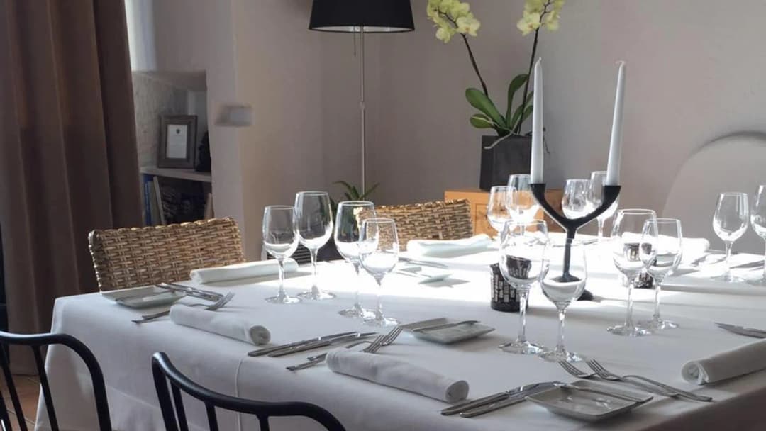 1781 – Commerce 3.5 pièces – 2900 CHF – 277 m²