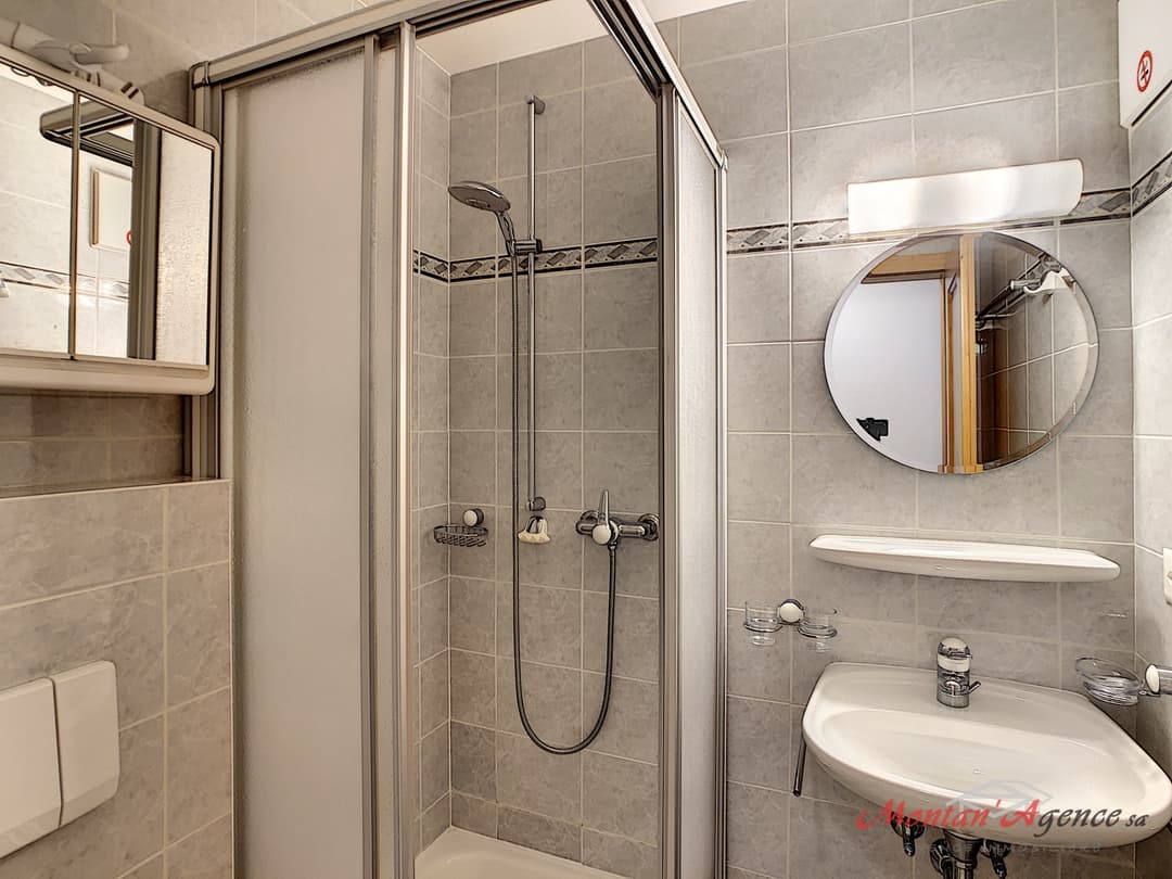 1828 – Appartement – 3pièces – 2700CHF – 72 m²