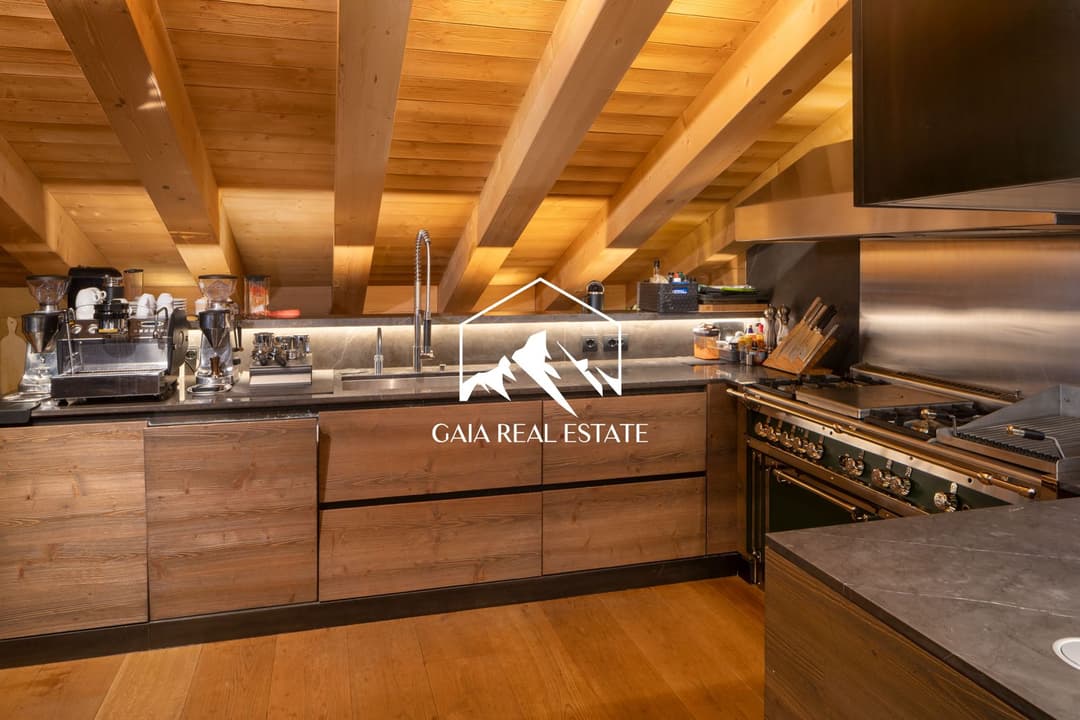 1779 – Appartement – 230 m²