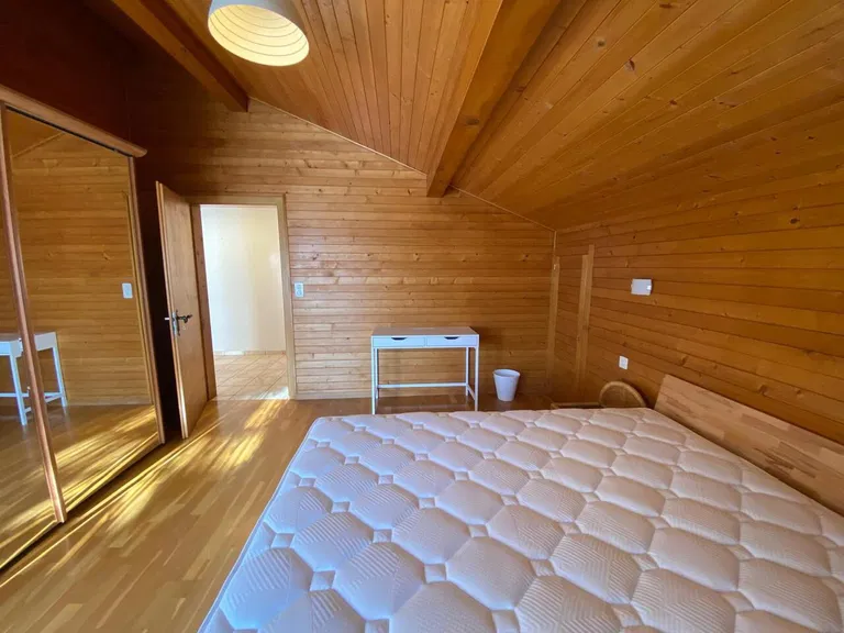 1819 – Appartement – 3pièces -2400CHF – 80 m²