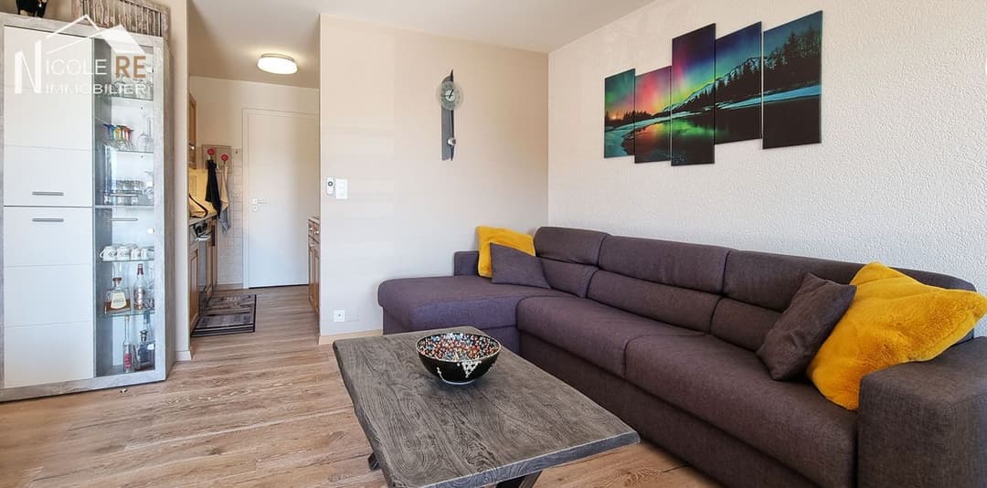 2133 – Appartement – 2.5pièces – 640000CFH – 55 m²