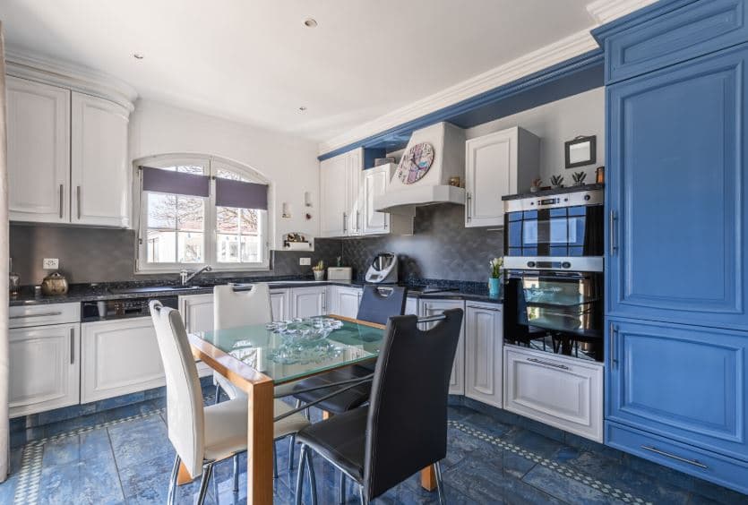 2200 – Maison 7 pièces – 1580000CHF – 270m²