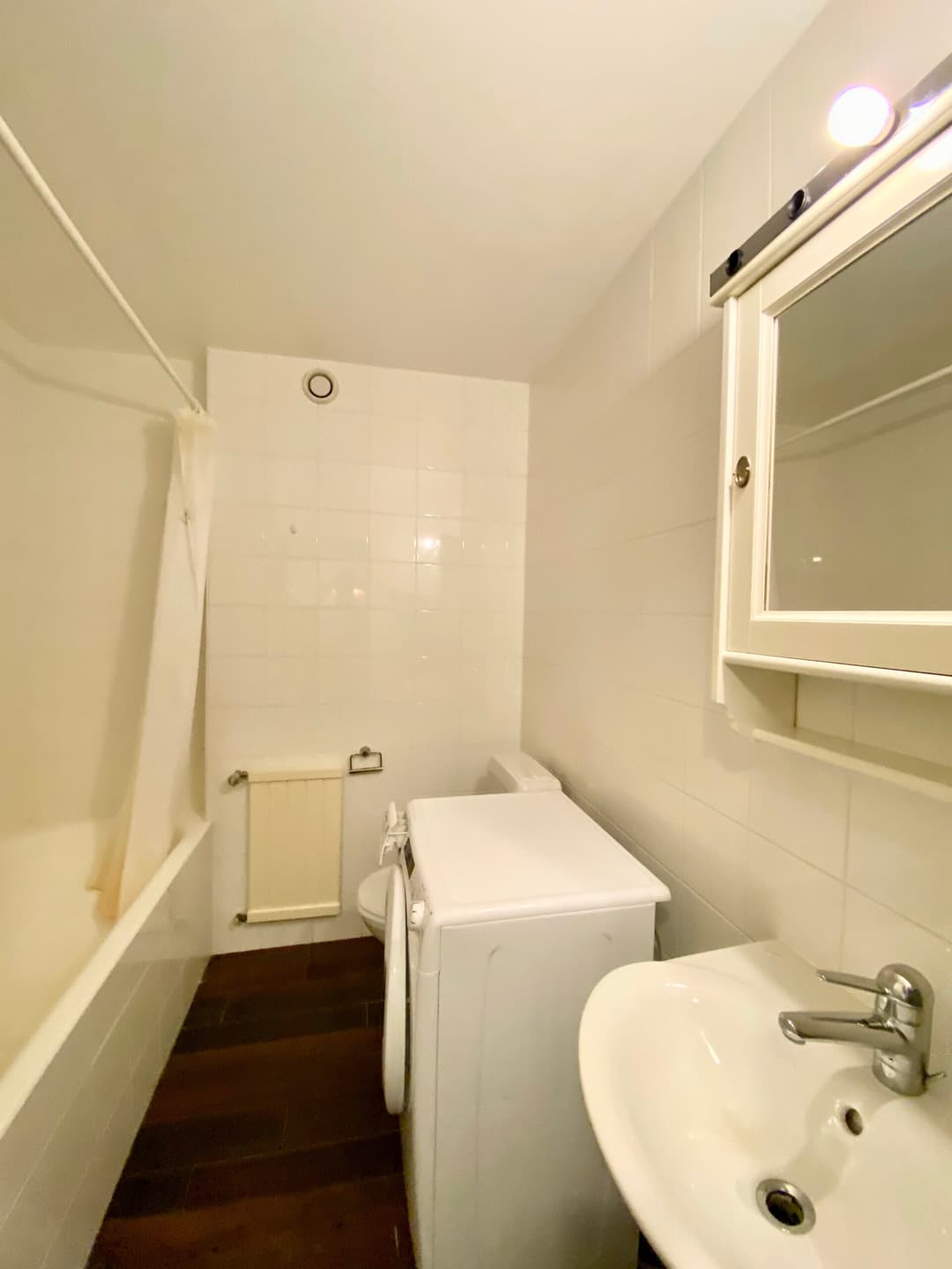 1827 – Appartement – 1.5pièces- 950 CHF – 30 m²