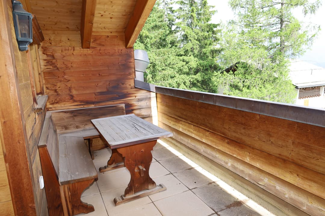 2222 – Appartement 5.5 pièces – 266.23 m²