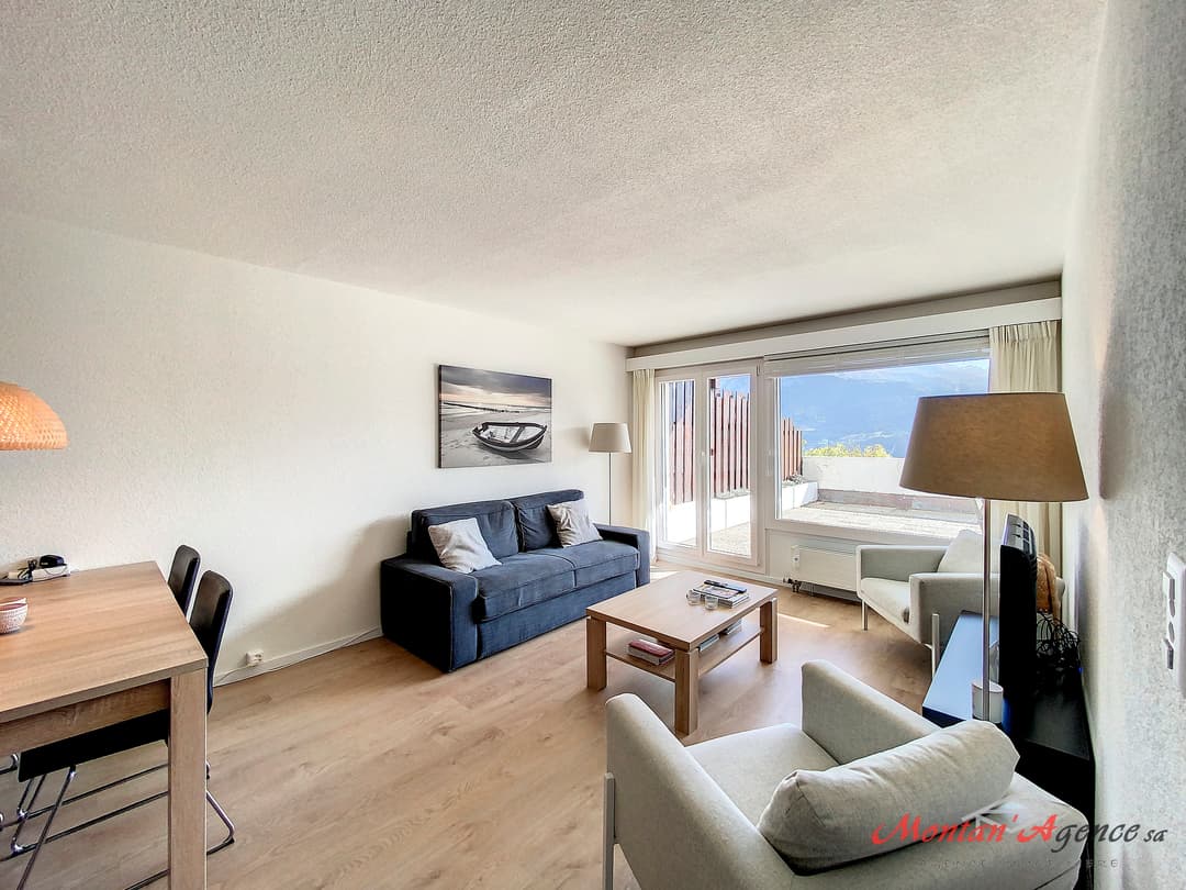 2240 – Appartement 2.5 pièces – 400000CHF – 51m²