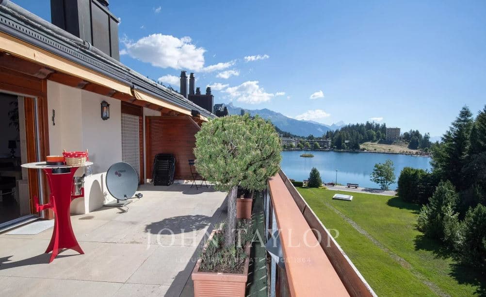 2298 – Appartement 5.5 pièces – 3990000CHF – 225m²