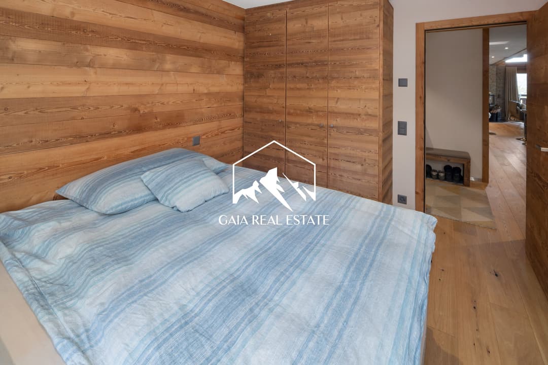 2255 – Appartement – 3600000 CHF – 180 m²
