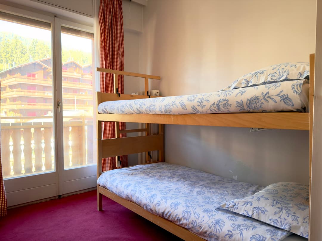 1902 – Appartement 5 pièces – 2450CHF