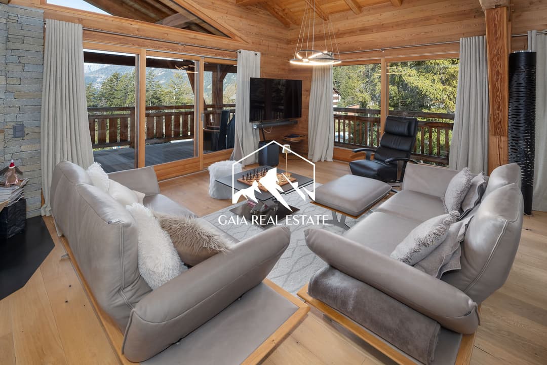 2255 – Appartement – 3600000 CHF – 180 m²