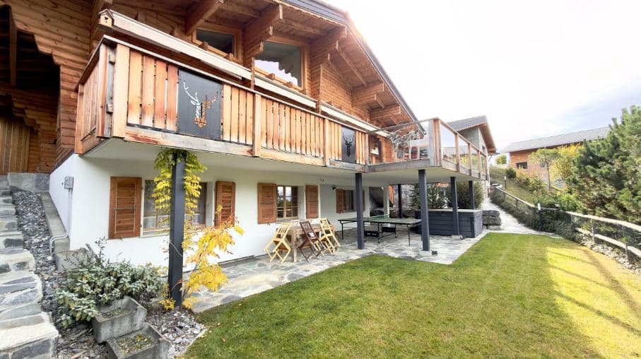 1855 – Chalet 7 pièces – 24000CHF – 300m²