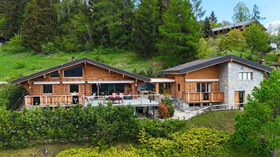 1855 – Chalet 7 pièces – 24000CHF – 300m²