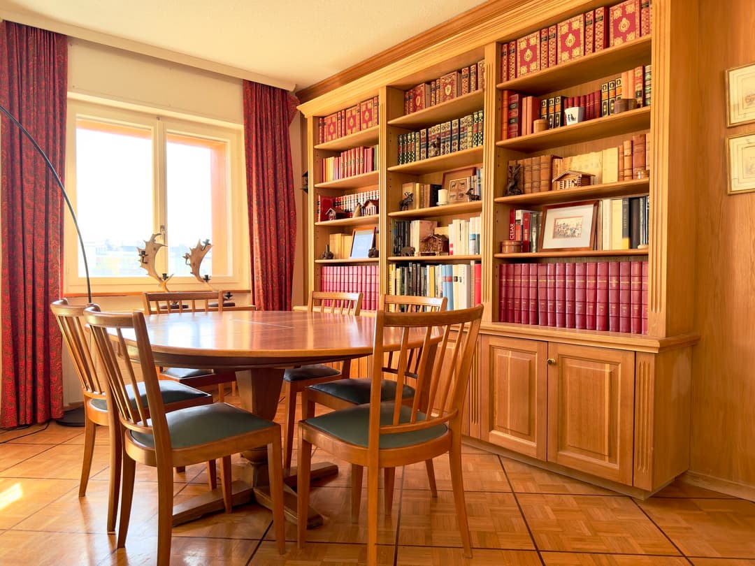 1902 – Appartement 5 pièces – 2450CHF