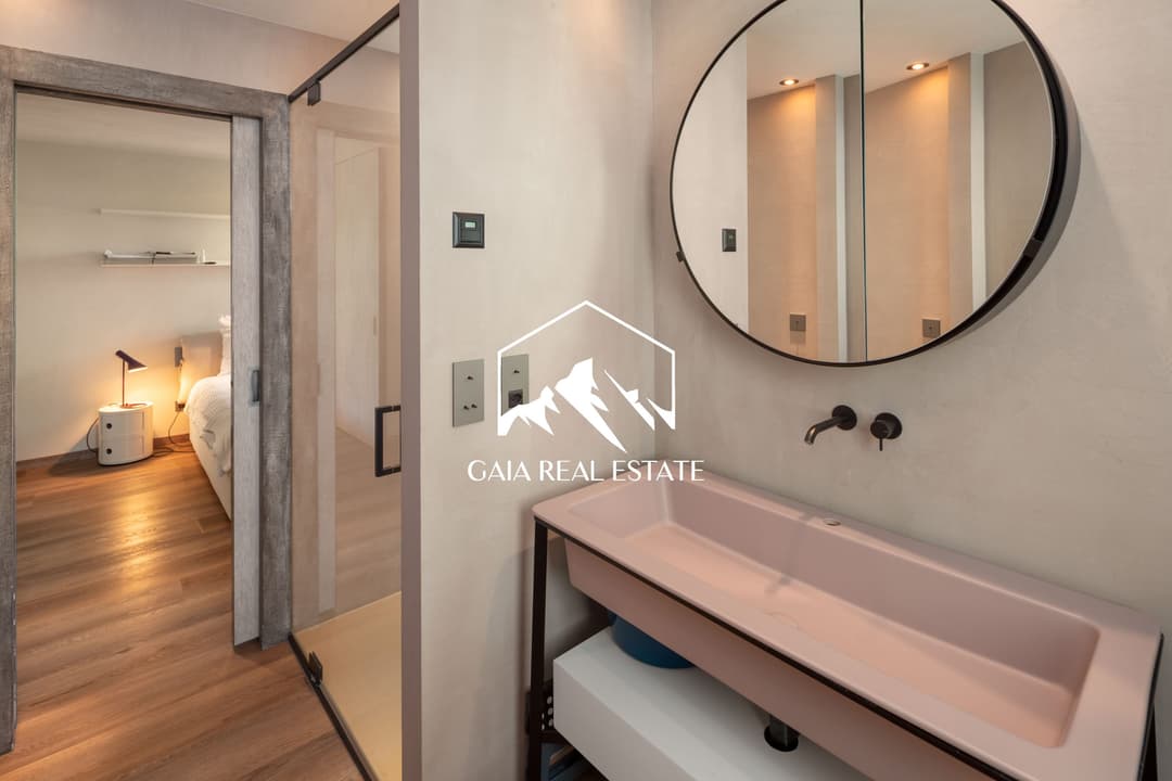 2235 – Appartement 6.5 pièces – 8000000 CHF – 280 m²