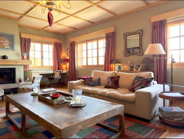 1919 – Maison – 7pièces – 8400CHF – 450m²