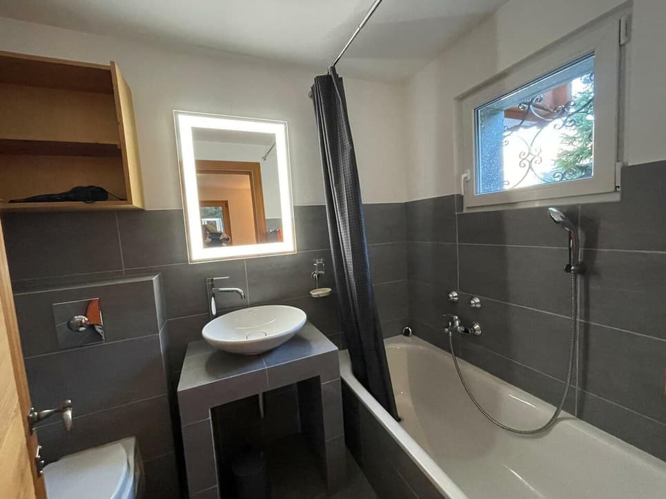 1906 – Appartement – 3.5pièces – 2400CHF